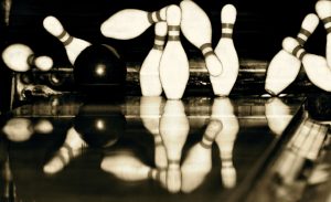 bowlingpins1600